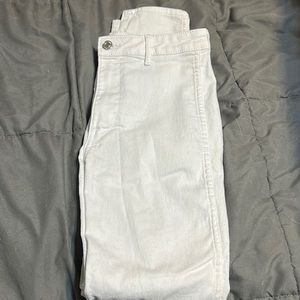 White size women’s 27” jeans